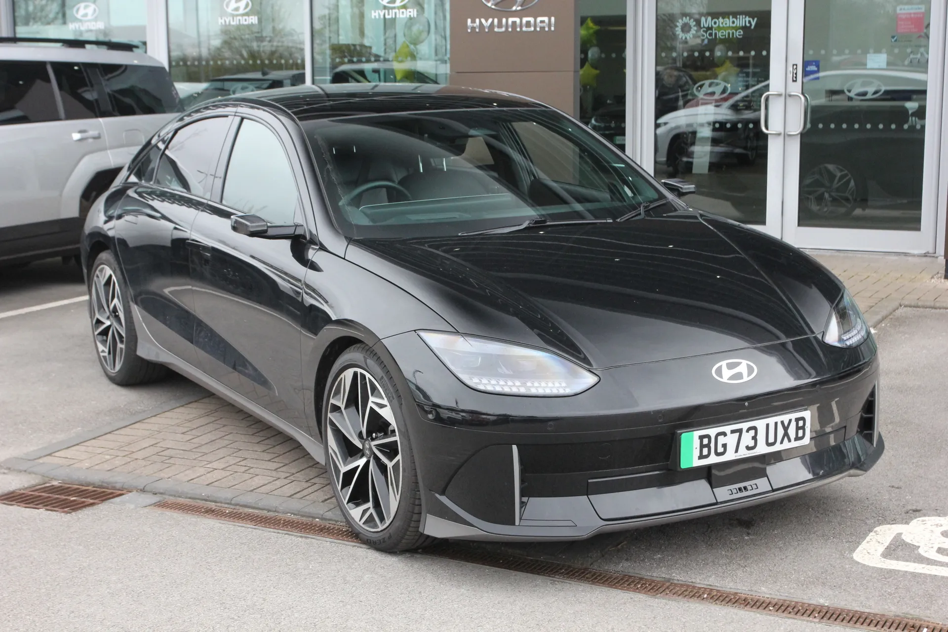 2024 HYUNDAI IONIQ 6 for sale