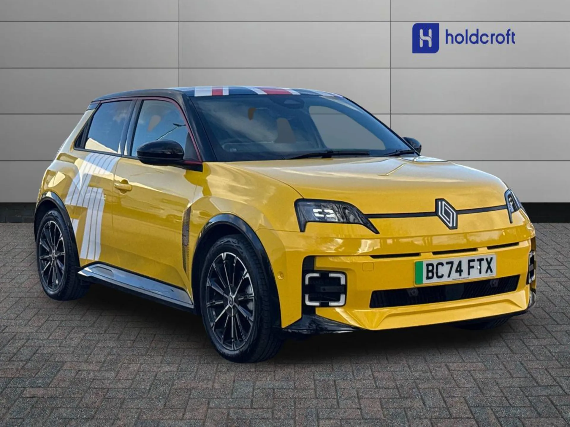 2025 RENAULT 5 for sale