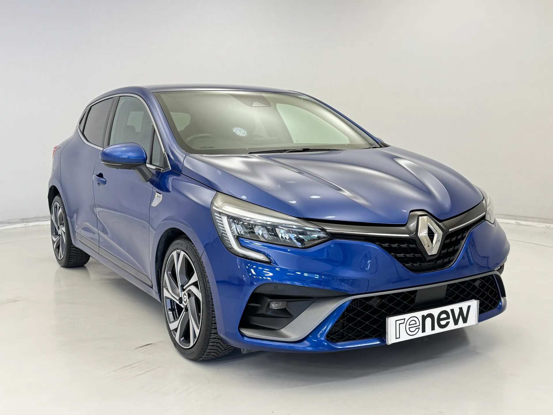 2021 RENAULT CLIO for sale