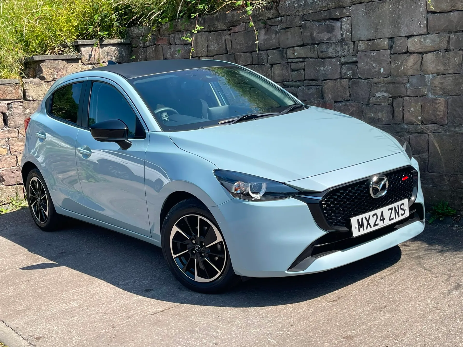 2024 MAZDA MAZDA2 for sale