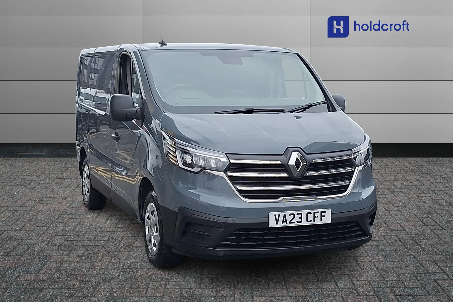 2023 RENAULT TRAFIC for sale