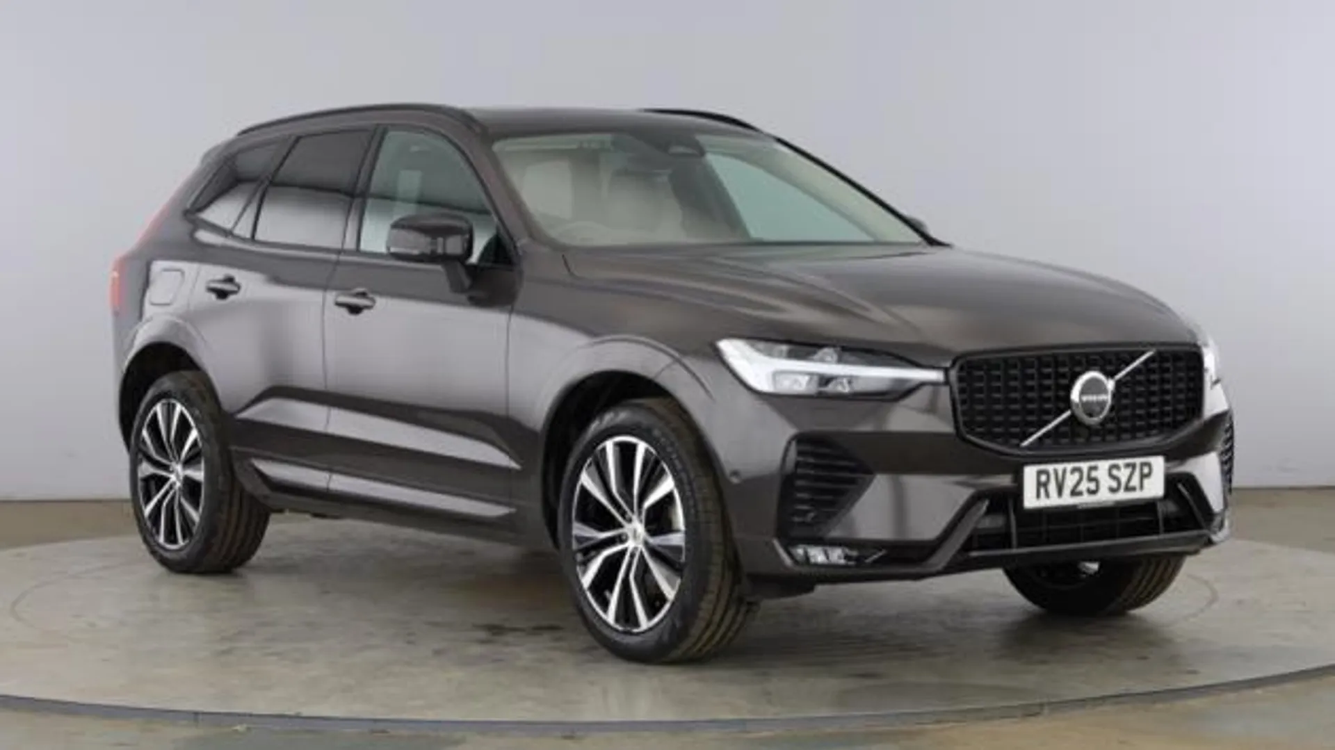 2025 VOLVO XC60 for sale