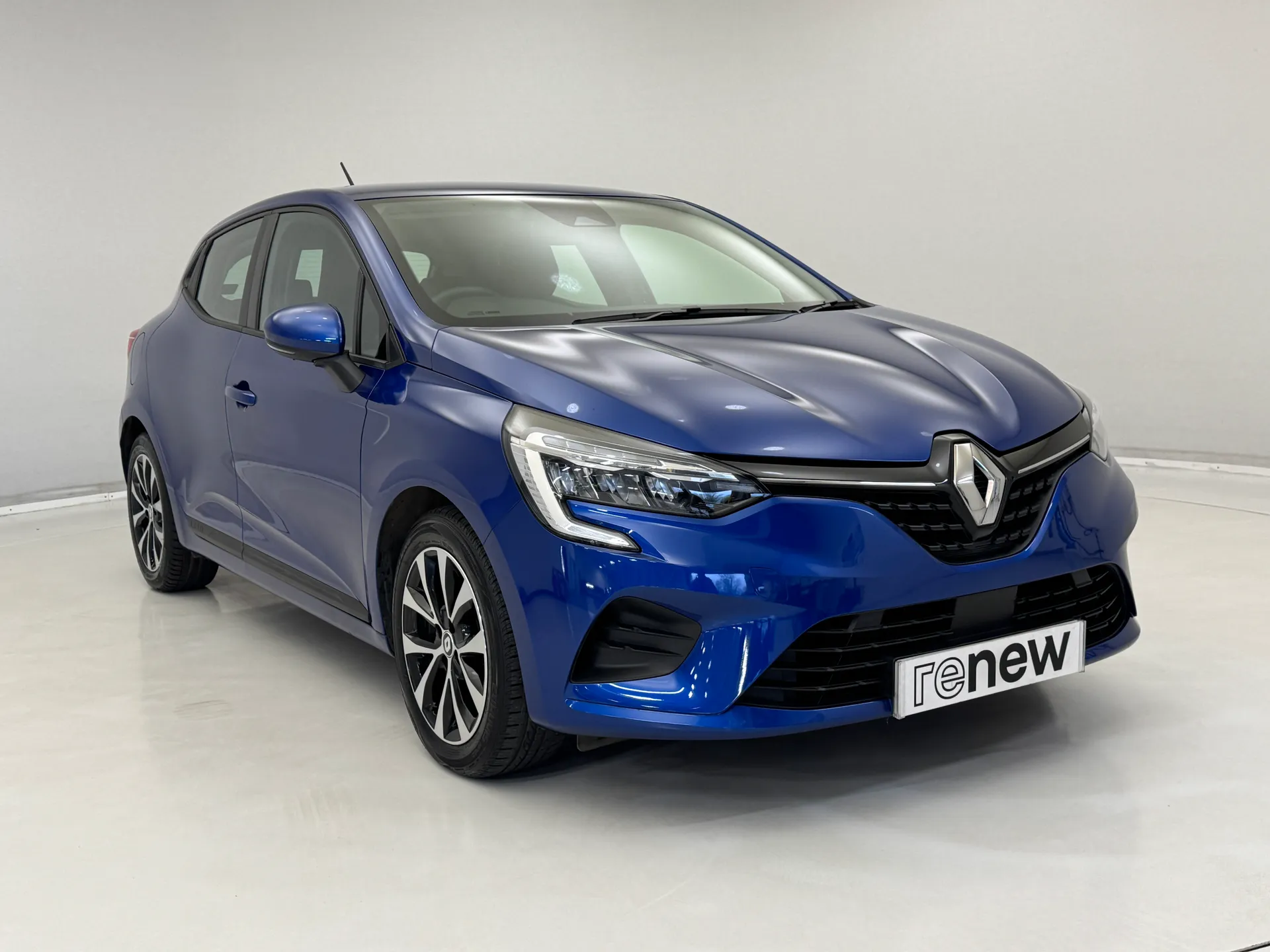 2022 RENAULT CLIO for sale