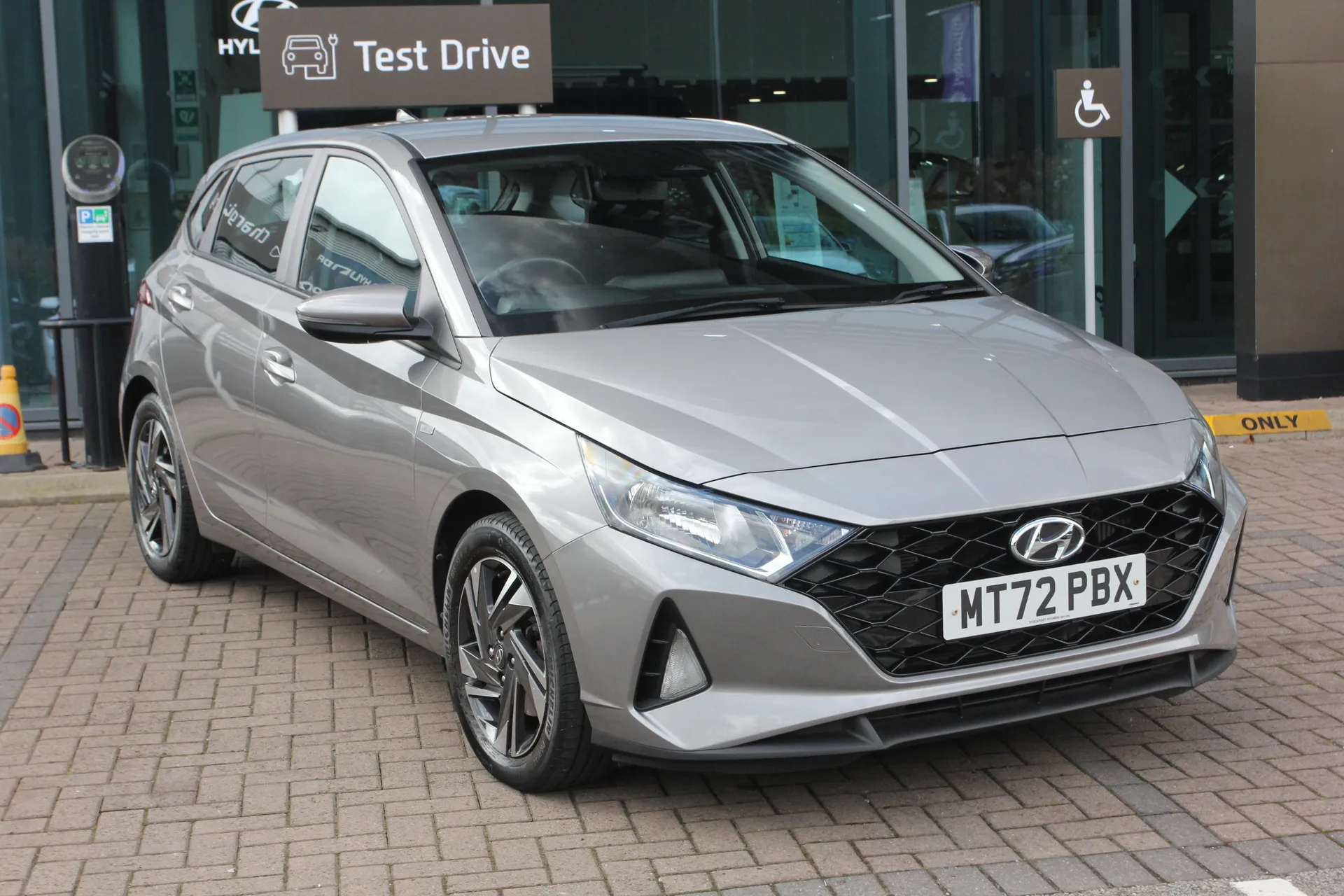 2022 HYUNDAI I20 for sale