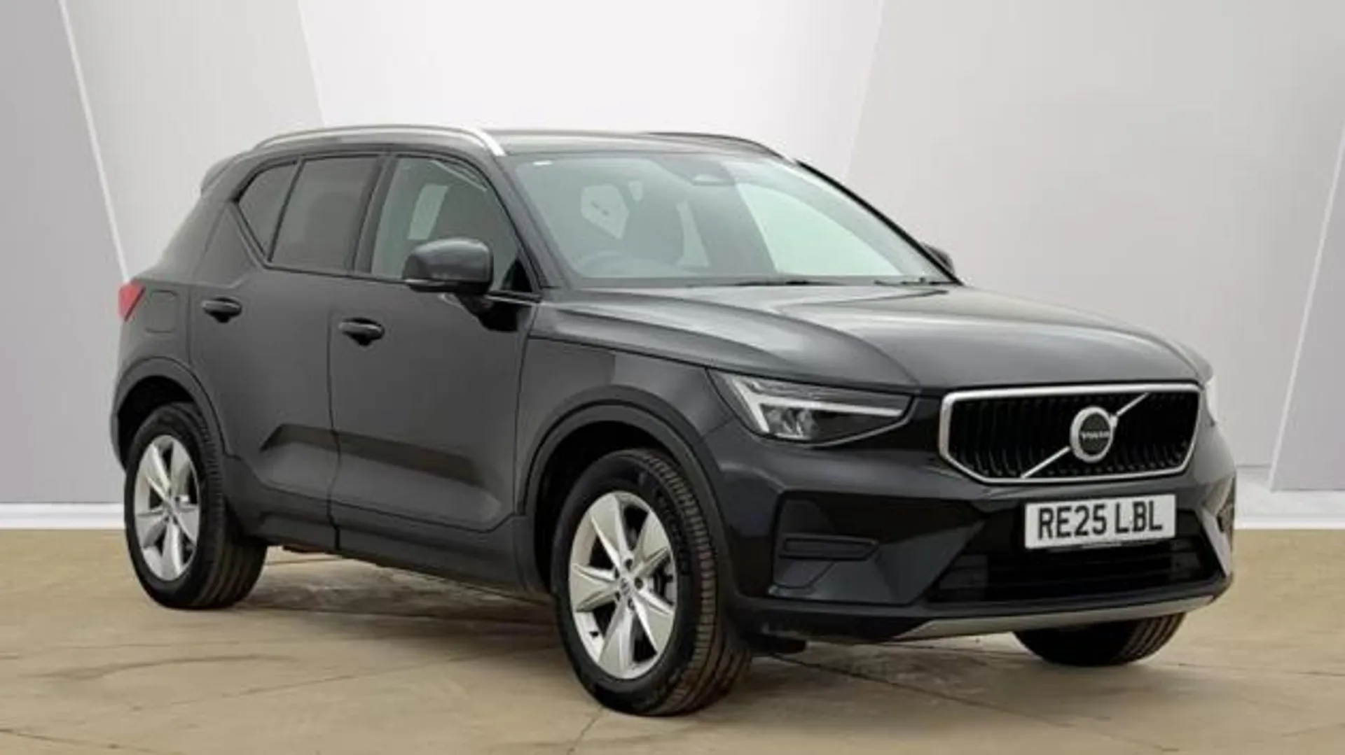 2025 VOLVO XC40 for sale