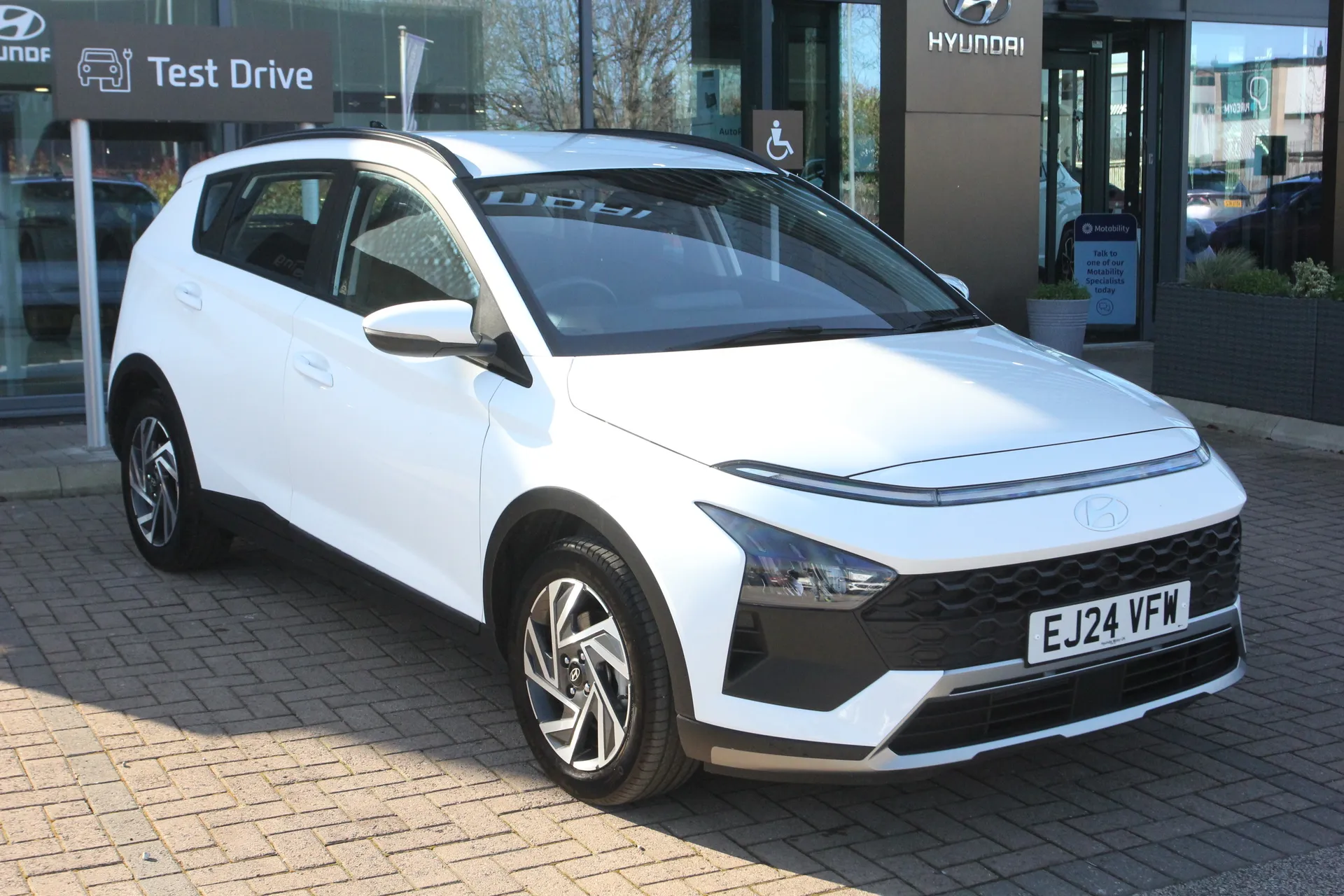 2024 HYUNDAI BAYON for sale