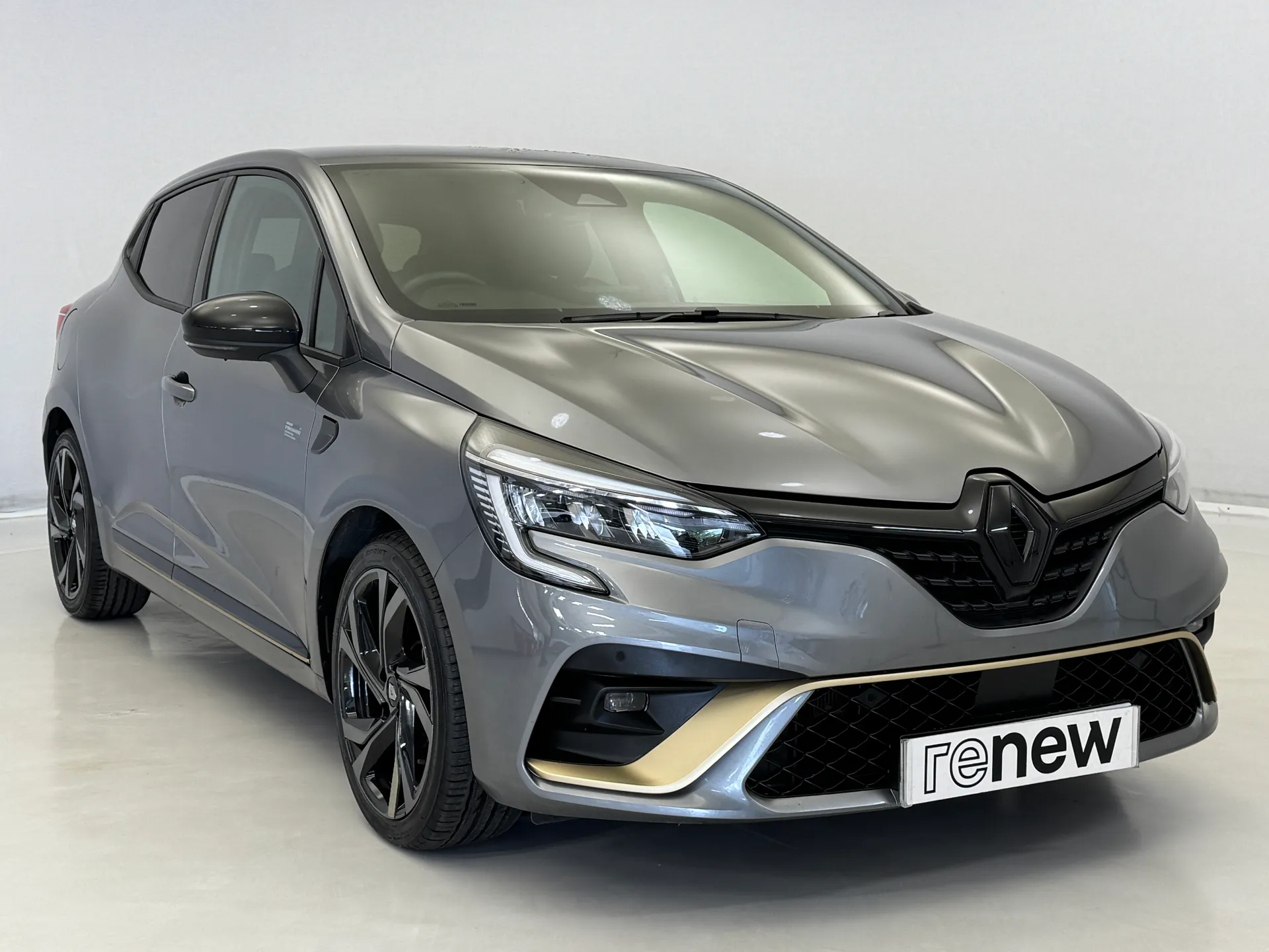 2023 RENAULT CLIO for sale