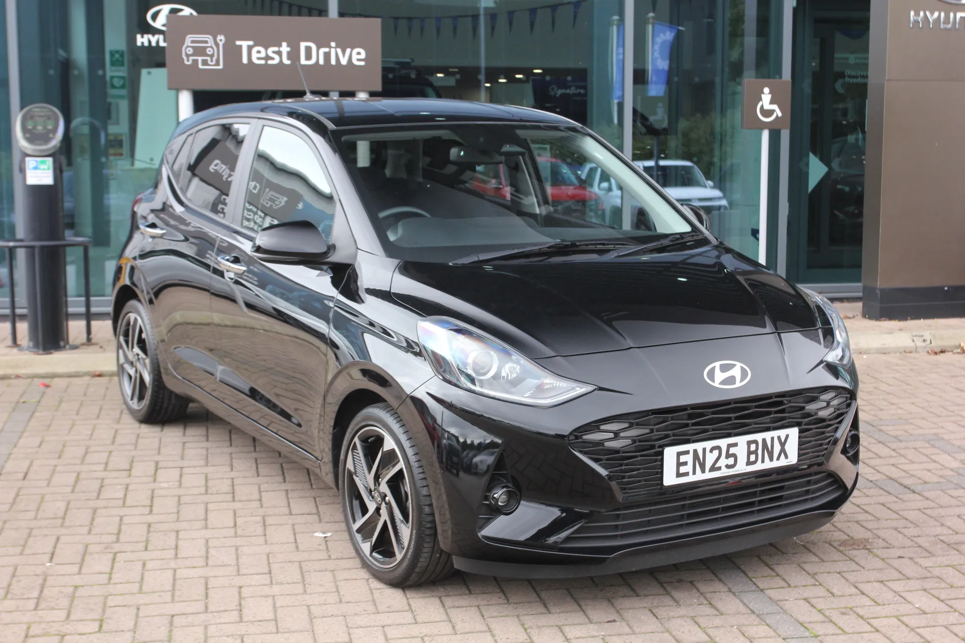 2025 HYUNDAI I10 for sale