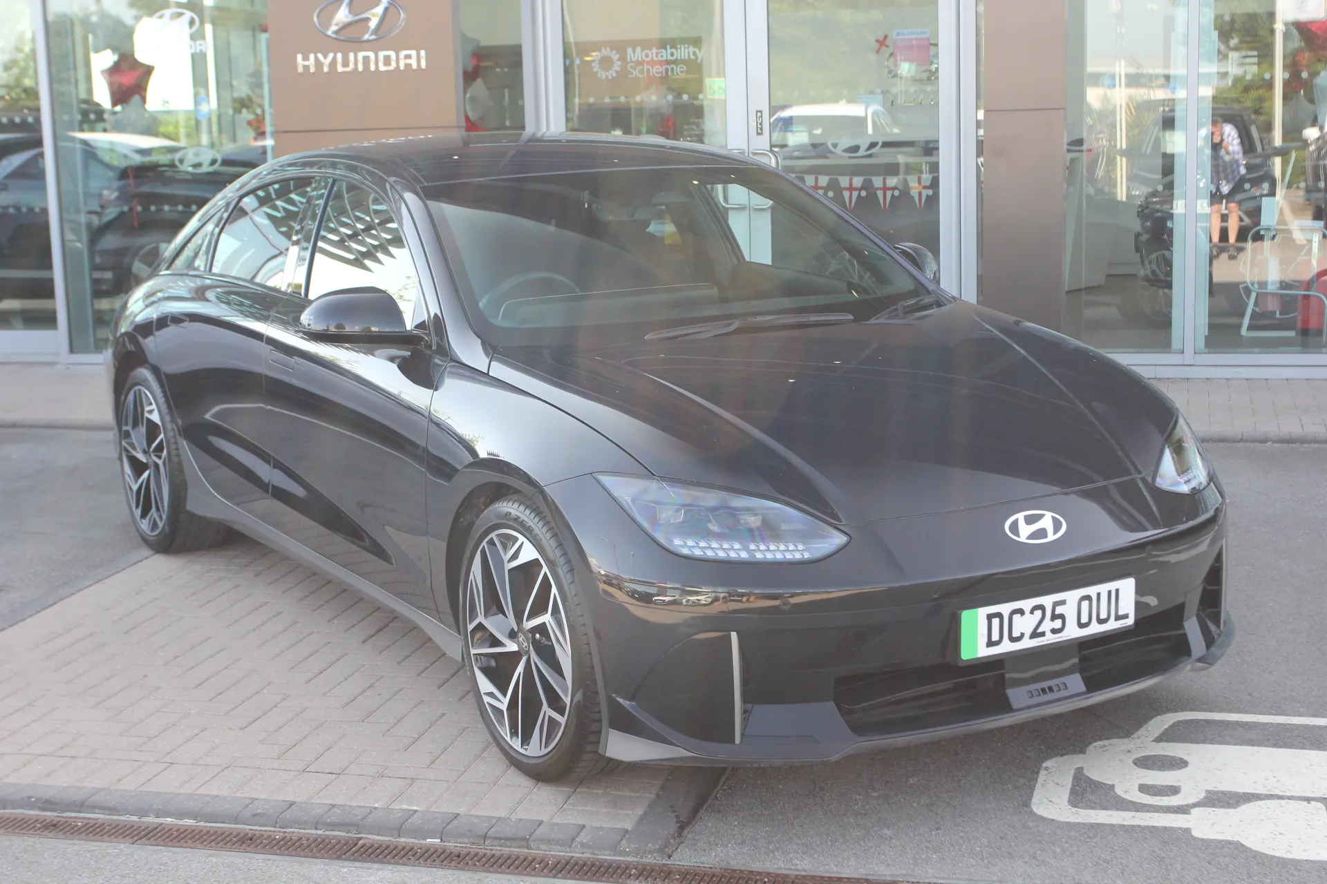 2025 HYUNDAI IONIQ 6 for sale