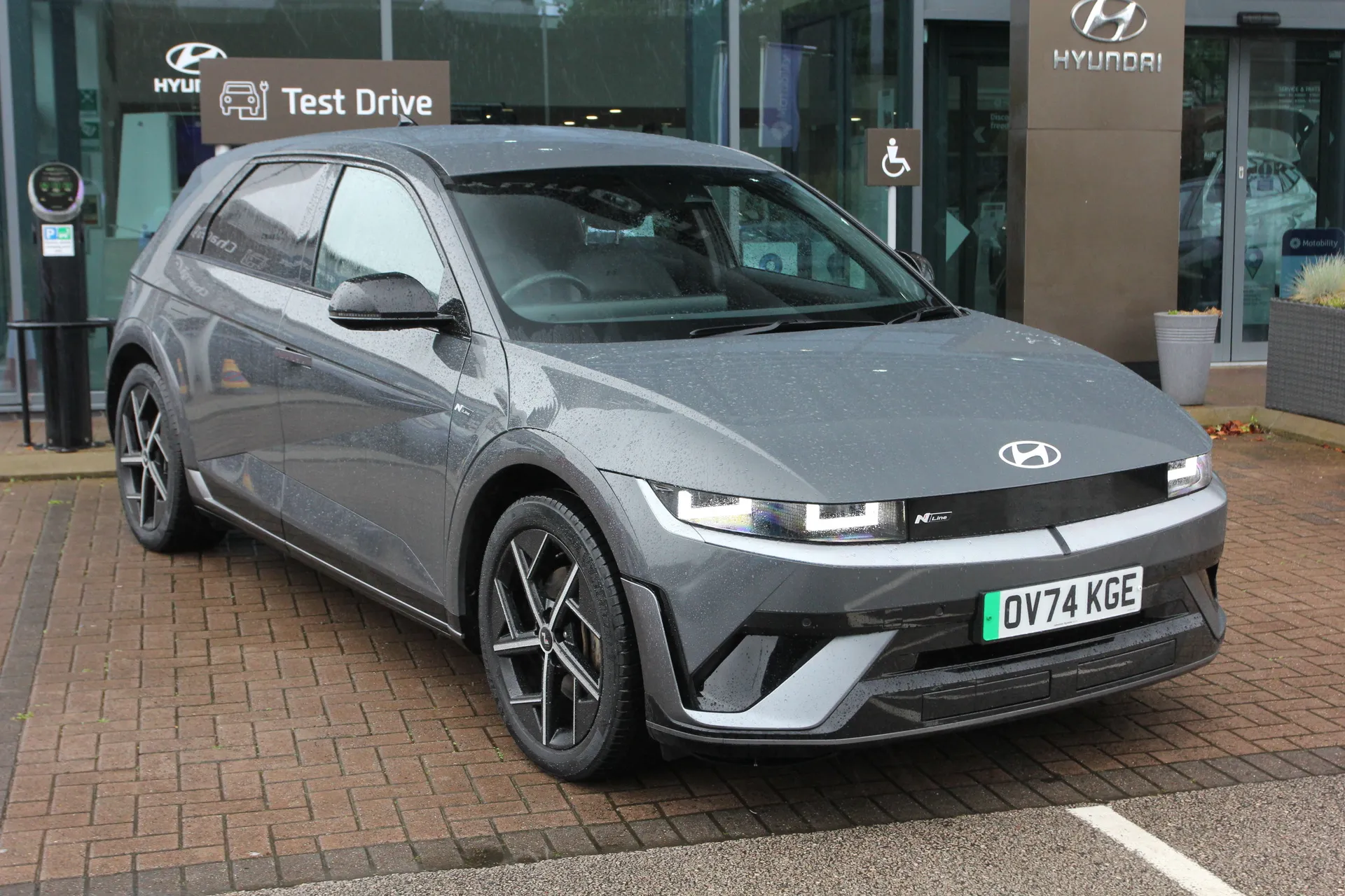 2024 HYUNDAI IONIQ 5 for sale