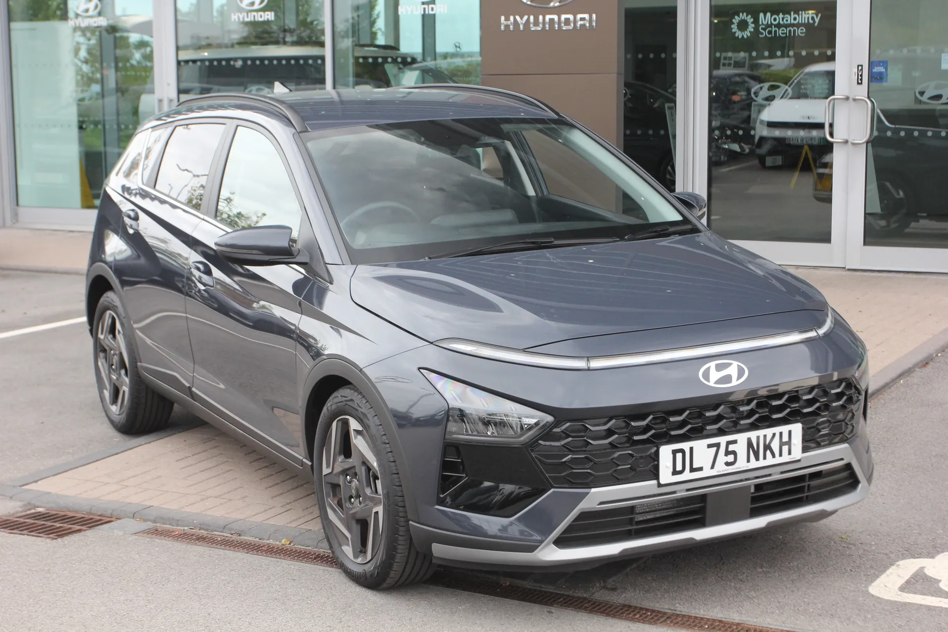 2025 HYUNDAI BAYON for sale
