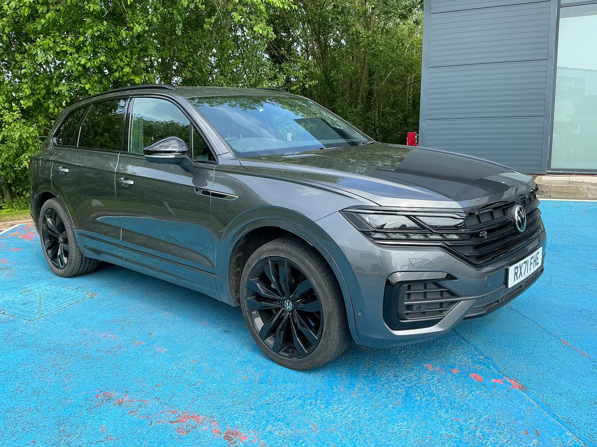 2021 VOLKSWAGEN TOUAREG for sale