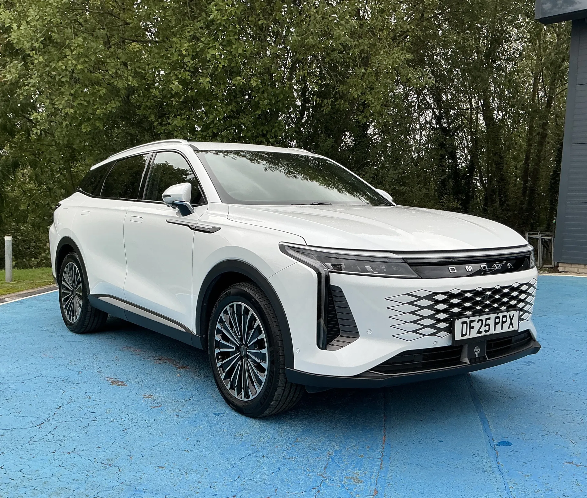 2025 OMODA 9 for sale