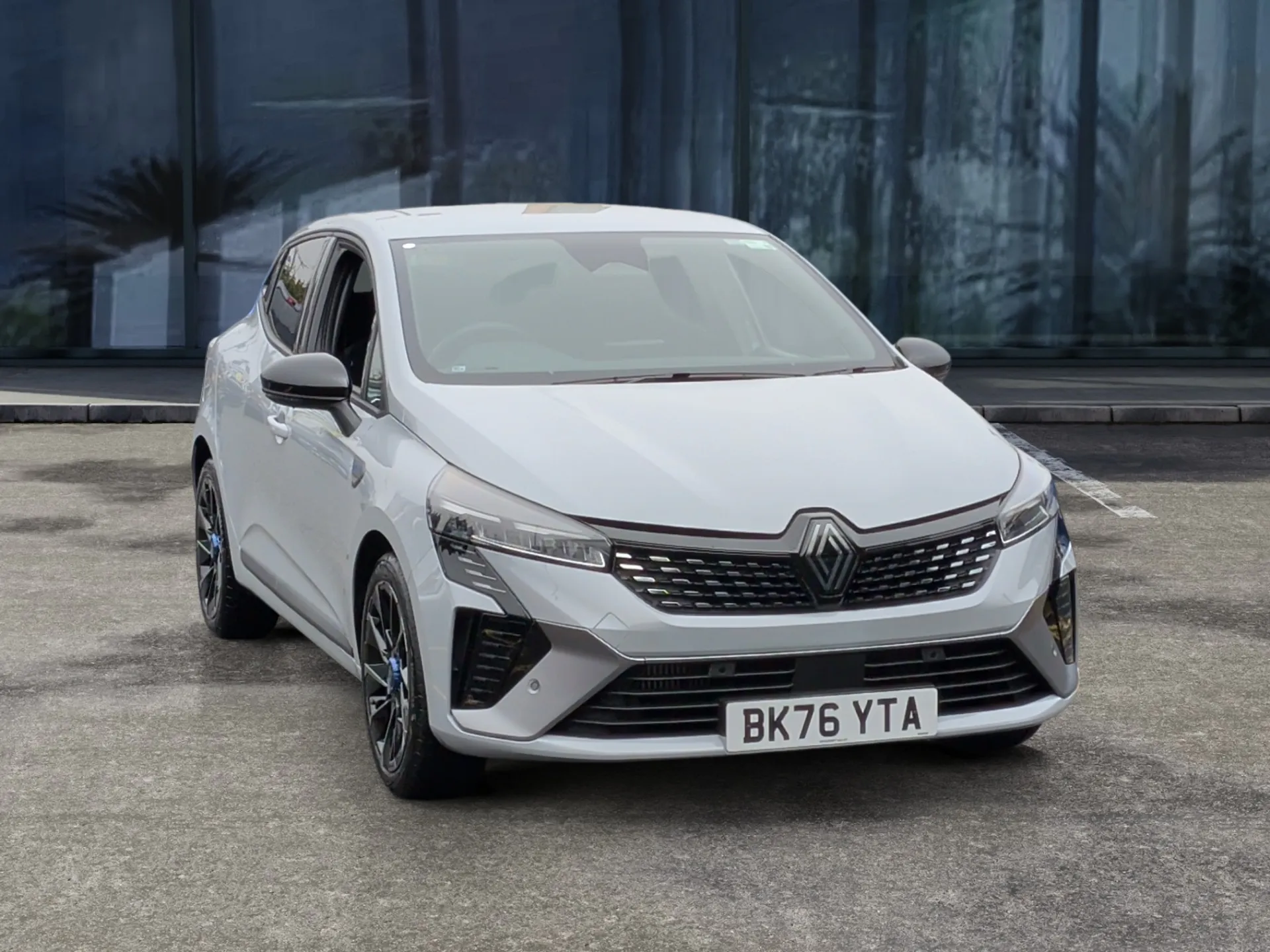 2026 RENAULT CLIO for sale