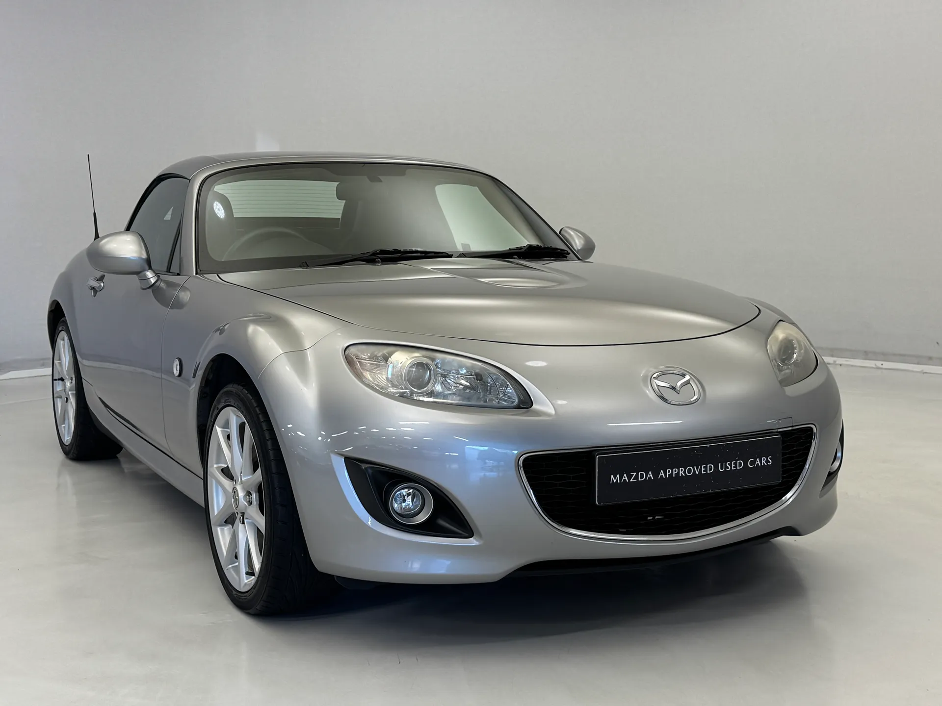 2010 MAZDA MX-5 for sale