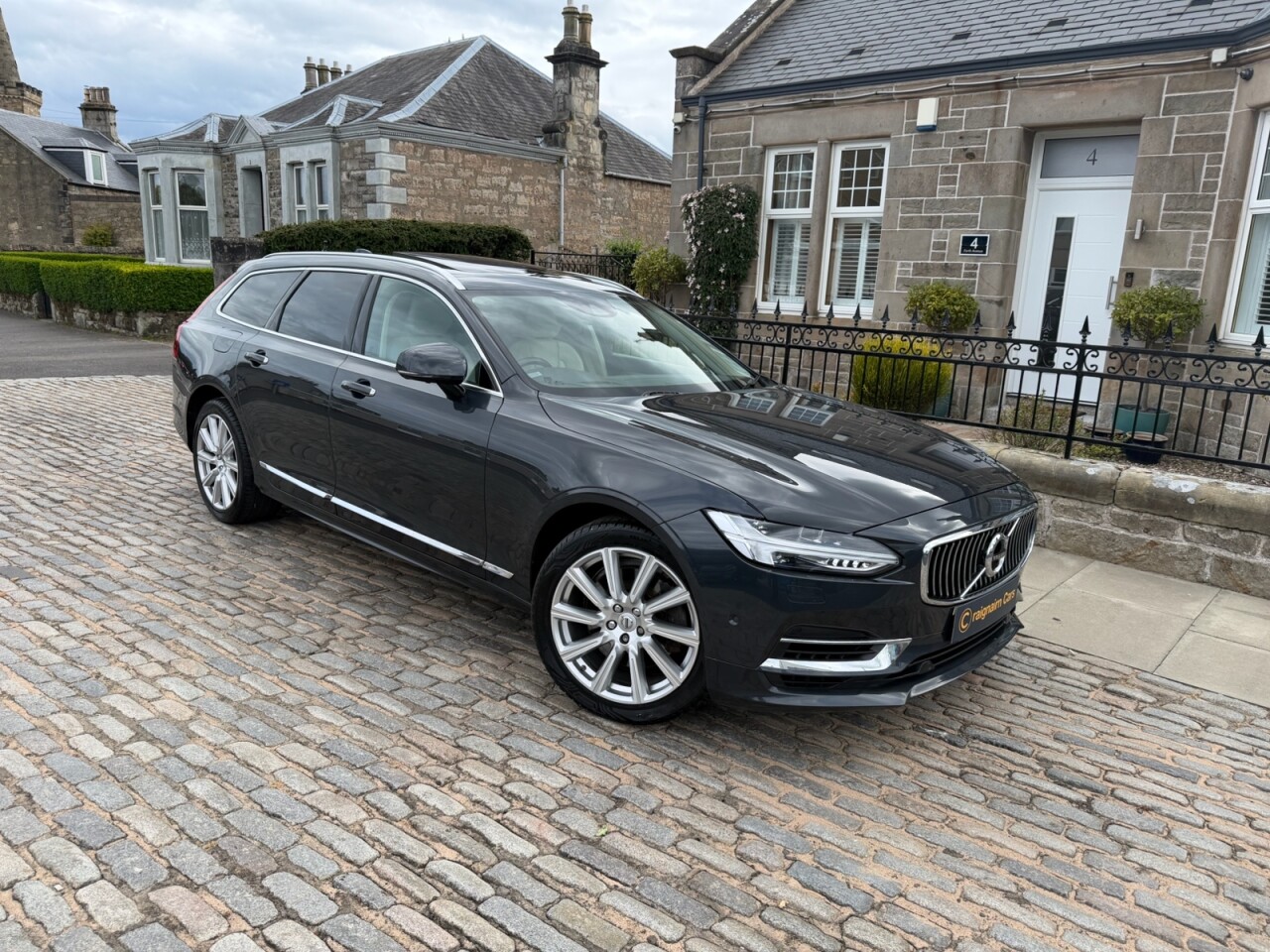 2018 VOLVO V90 for sale