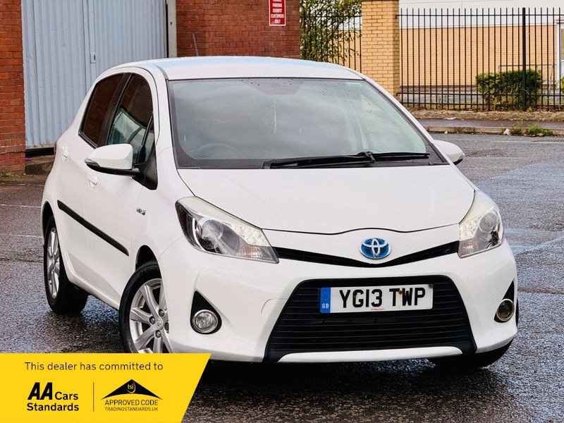 2013 TOYOTA YARIS for sale