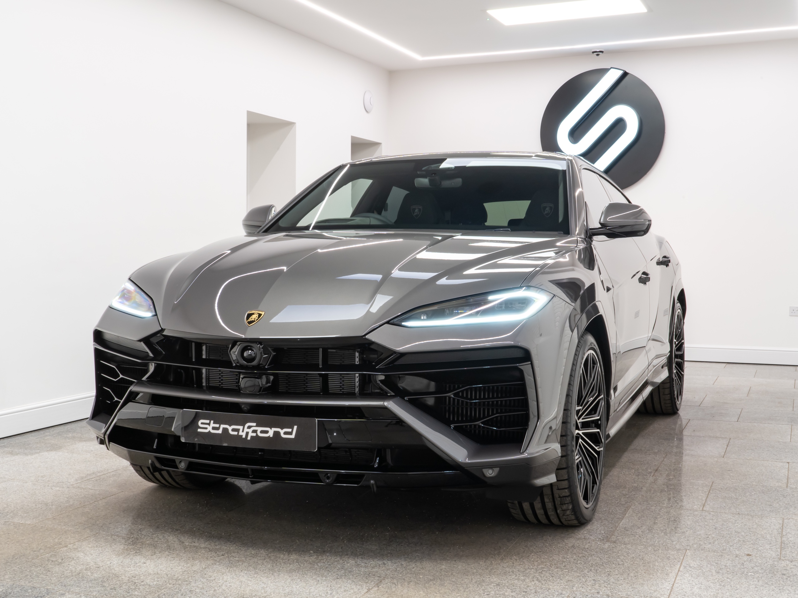 2026 LAMBORGHINI URUS for sale