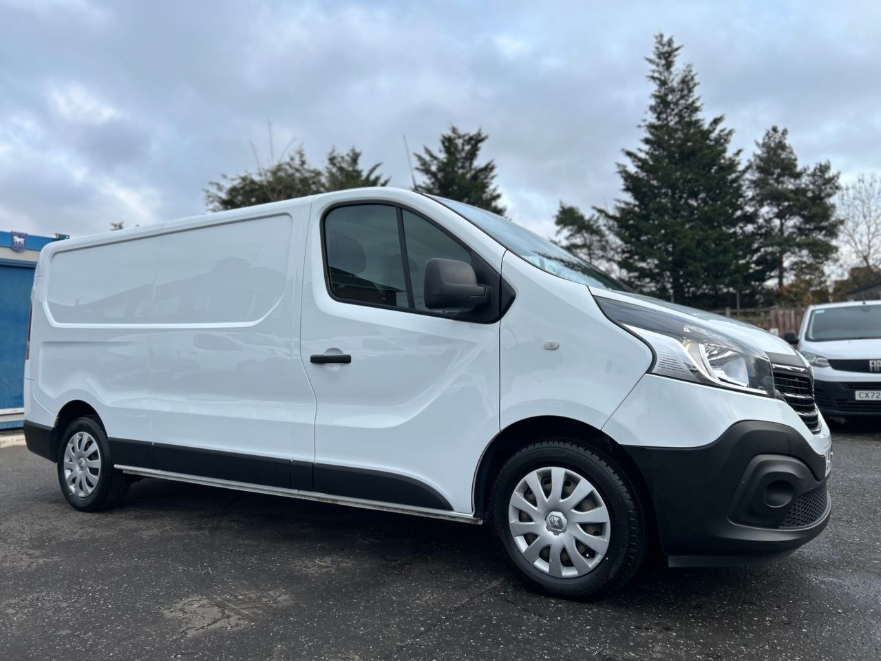 2021 RENAULT TRAFIC for sale