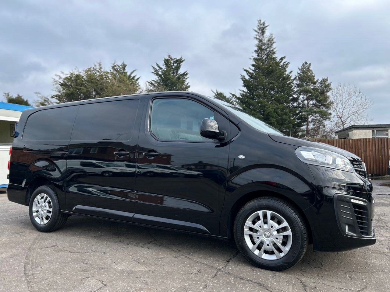 2020 VAUXHALL VIVARO for sale