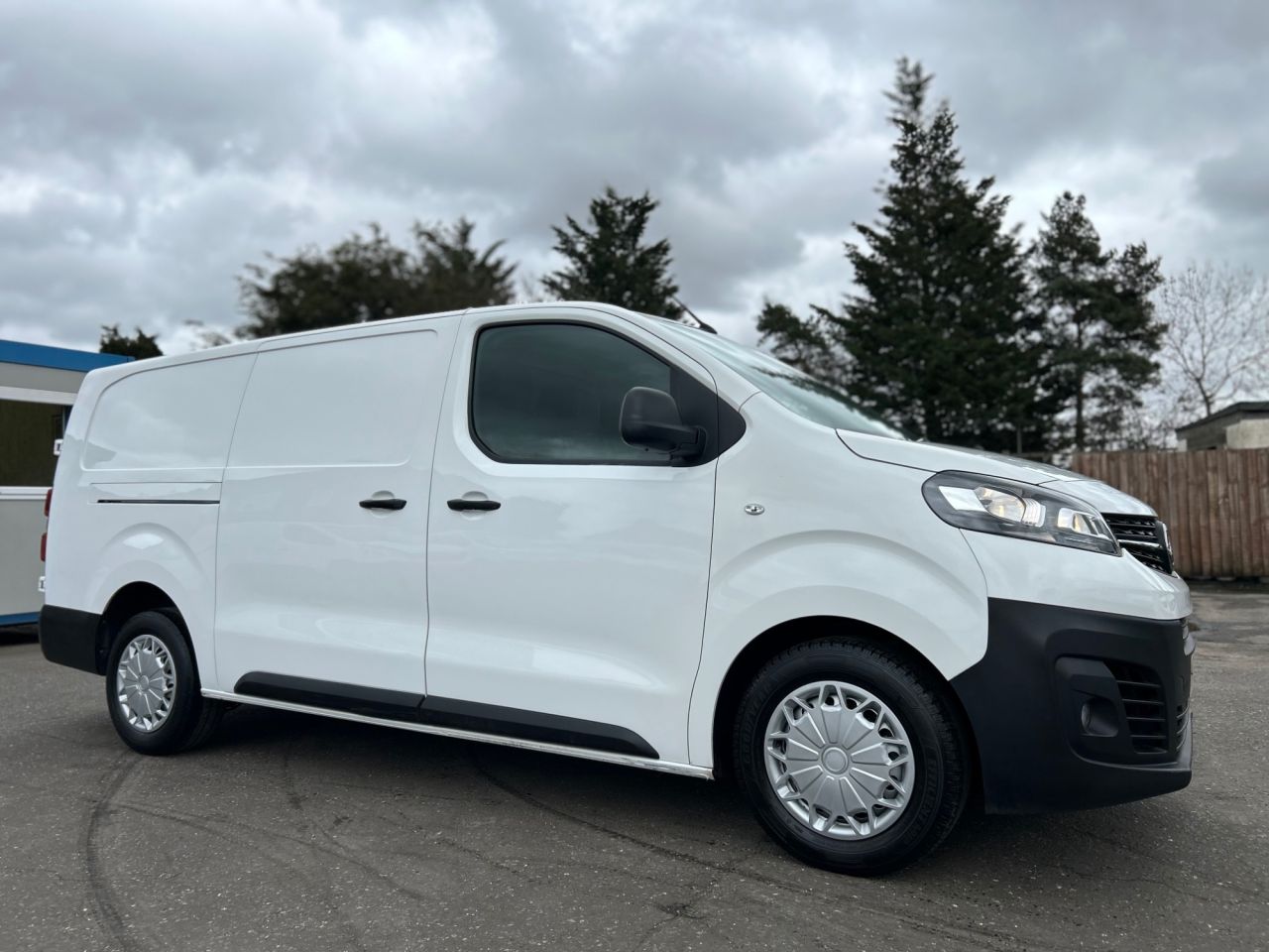 2021 VAUXHALL VIVARO for sale