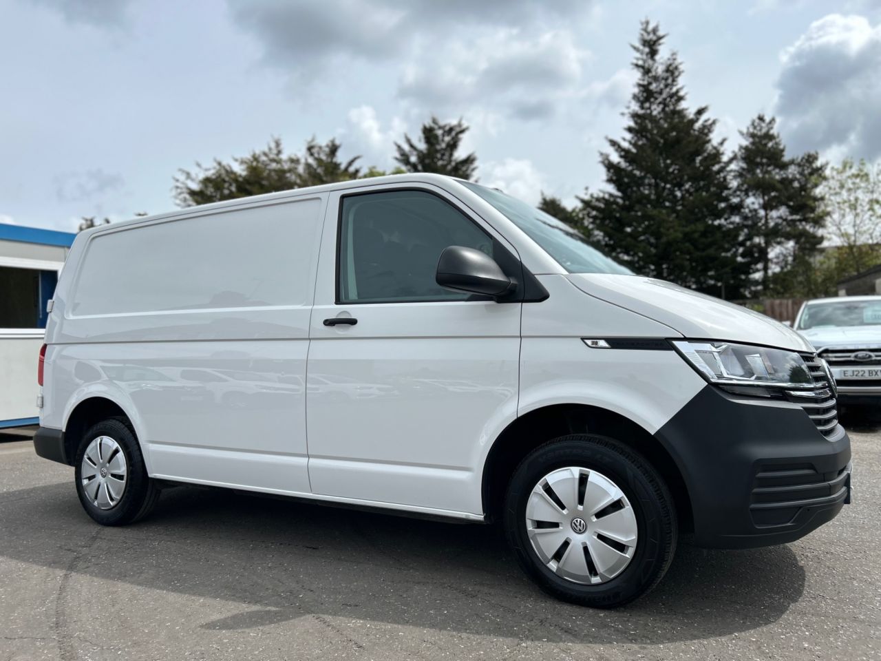 2023 VOLKSWAGEN TRANSPORTER for sale