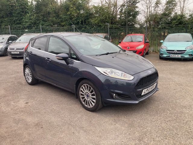 2013 FORD FIESTA for sale