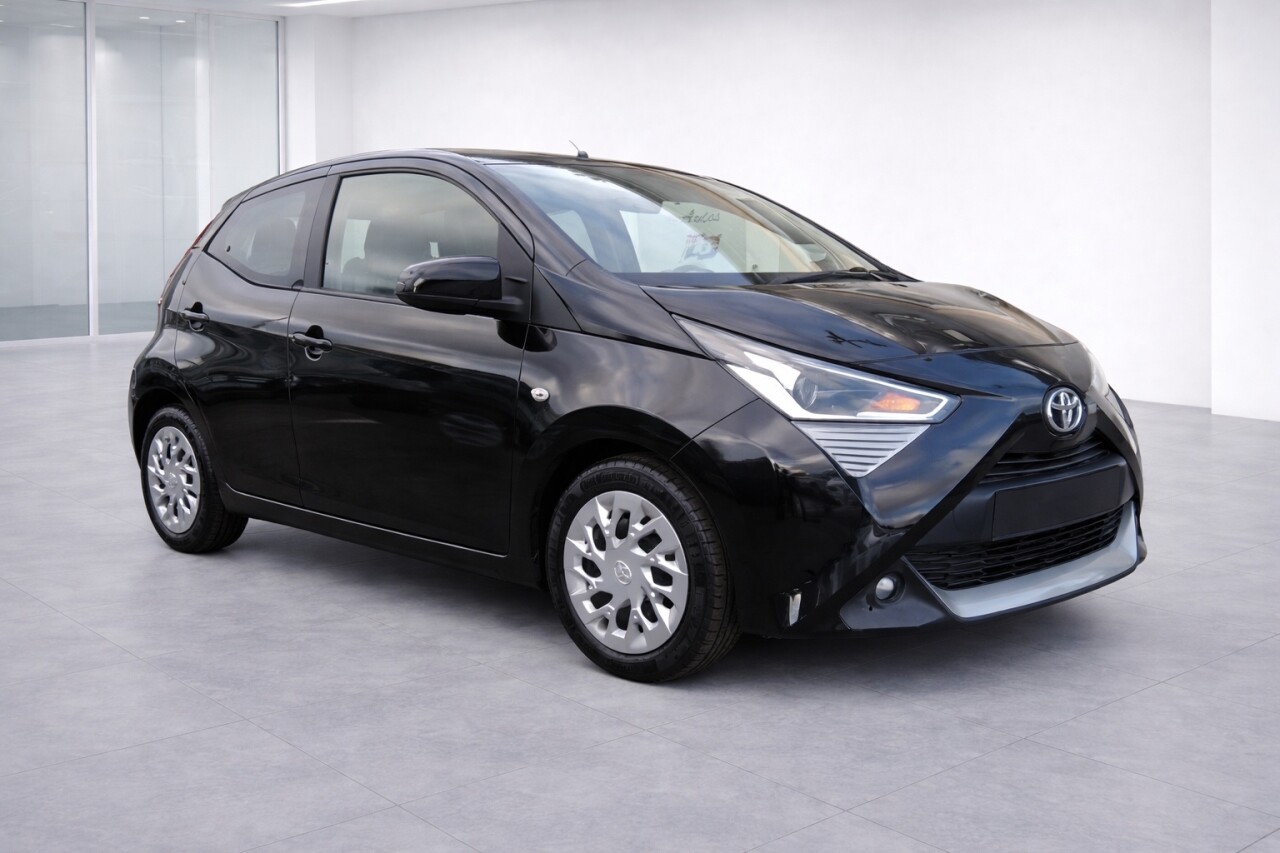 2021 TOYOTA AYGO for sale