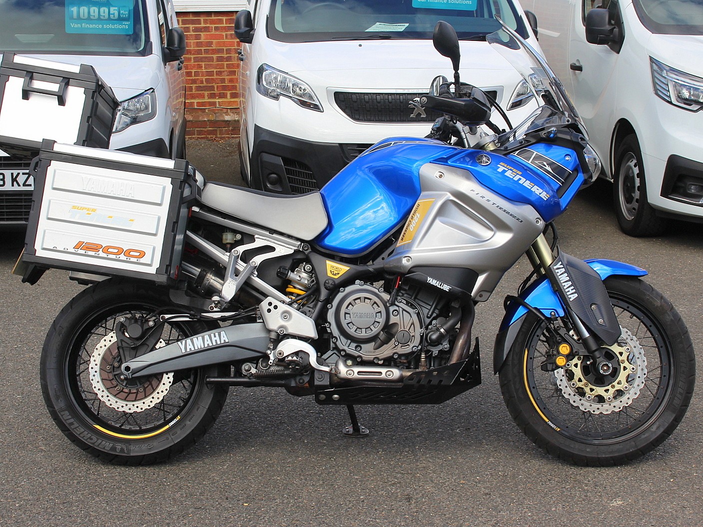 2010 YAMAHA XT for sale
