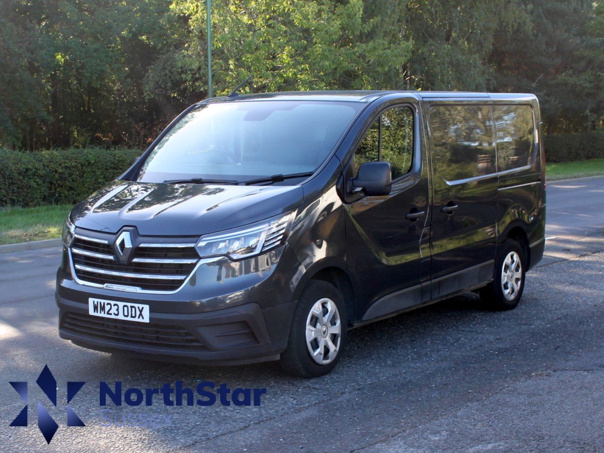 2023 RENAULT TRAFIC for sale