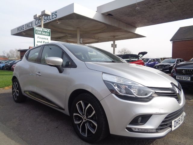 2019 RENAULT CLIO for sale