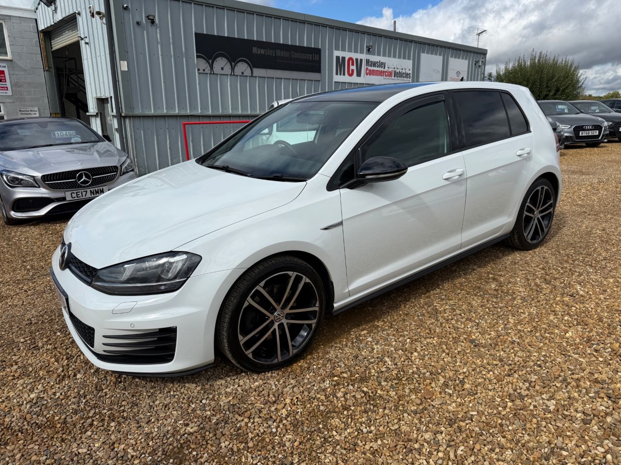 2015 VOLKSWAGEN GOLF for sale