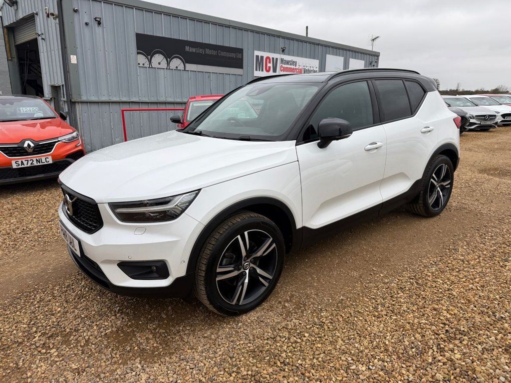 2018 VOLVO XC40 for sale