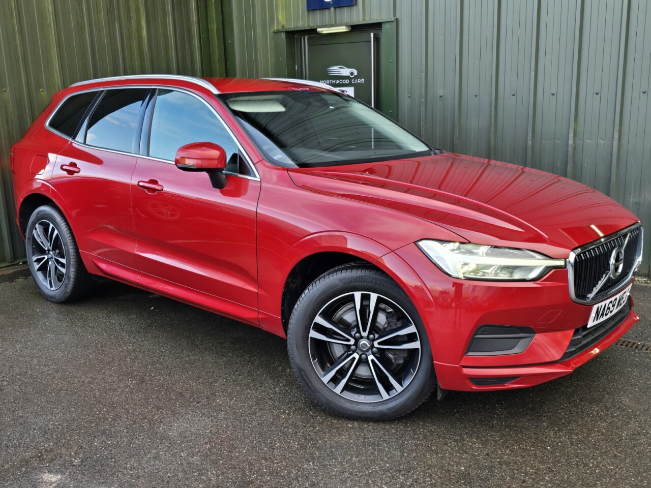 2019 VOLVO XC60 for sale