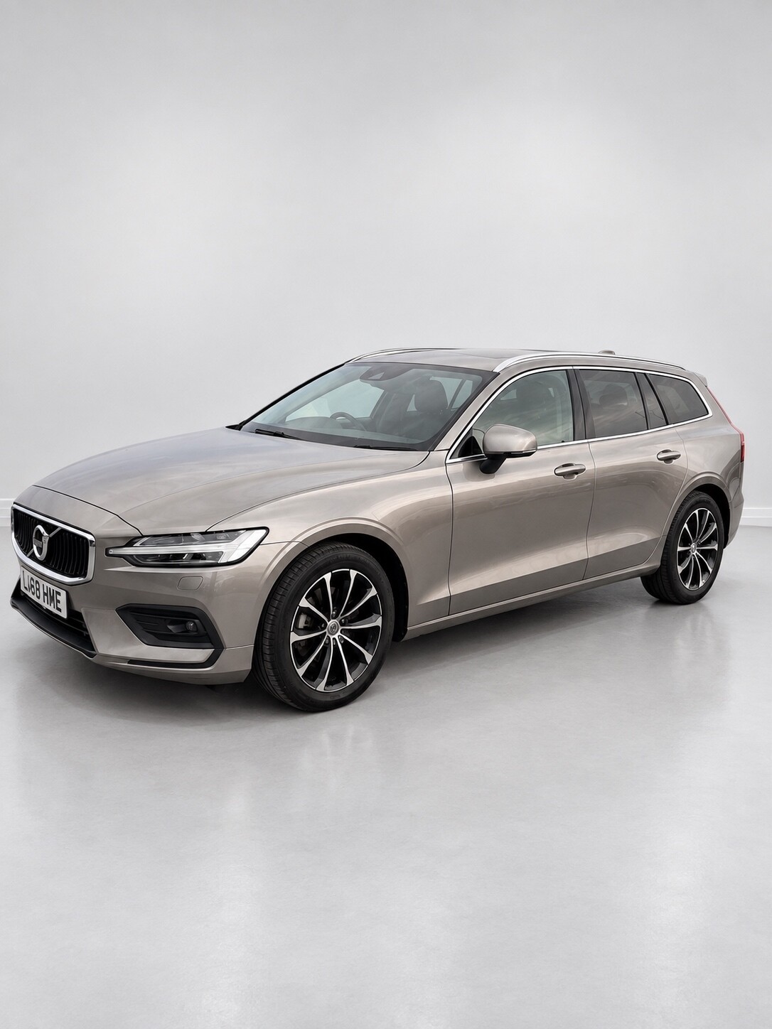 2018 VOLVO V60 for sale