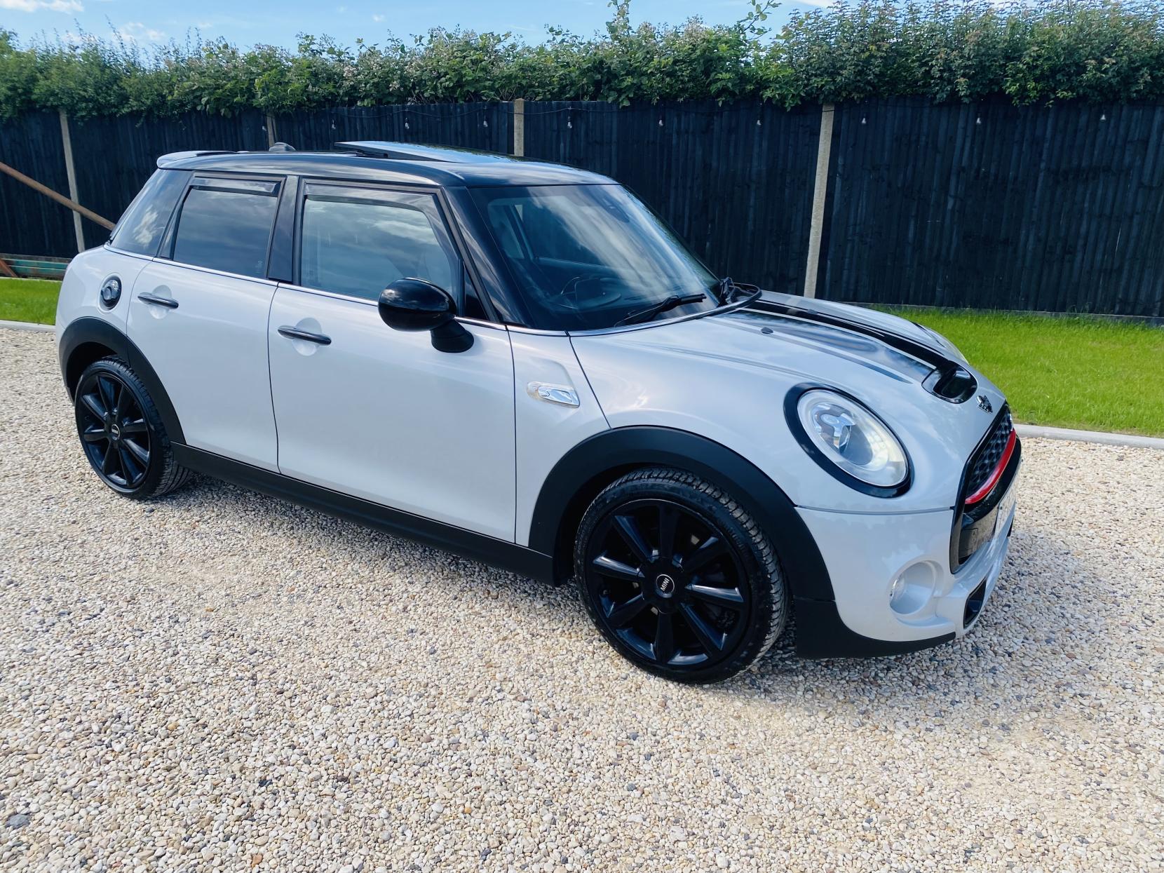 2015 MINI HATCH for sale