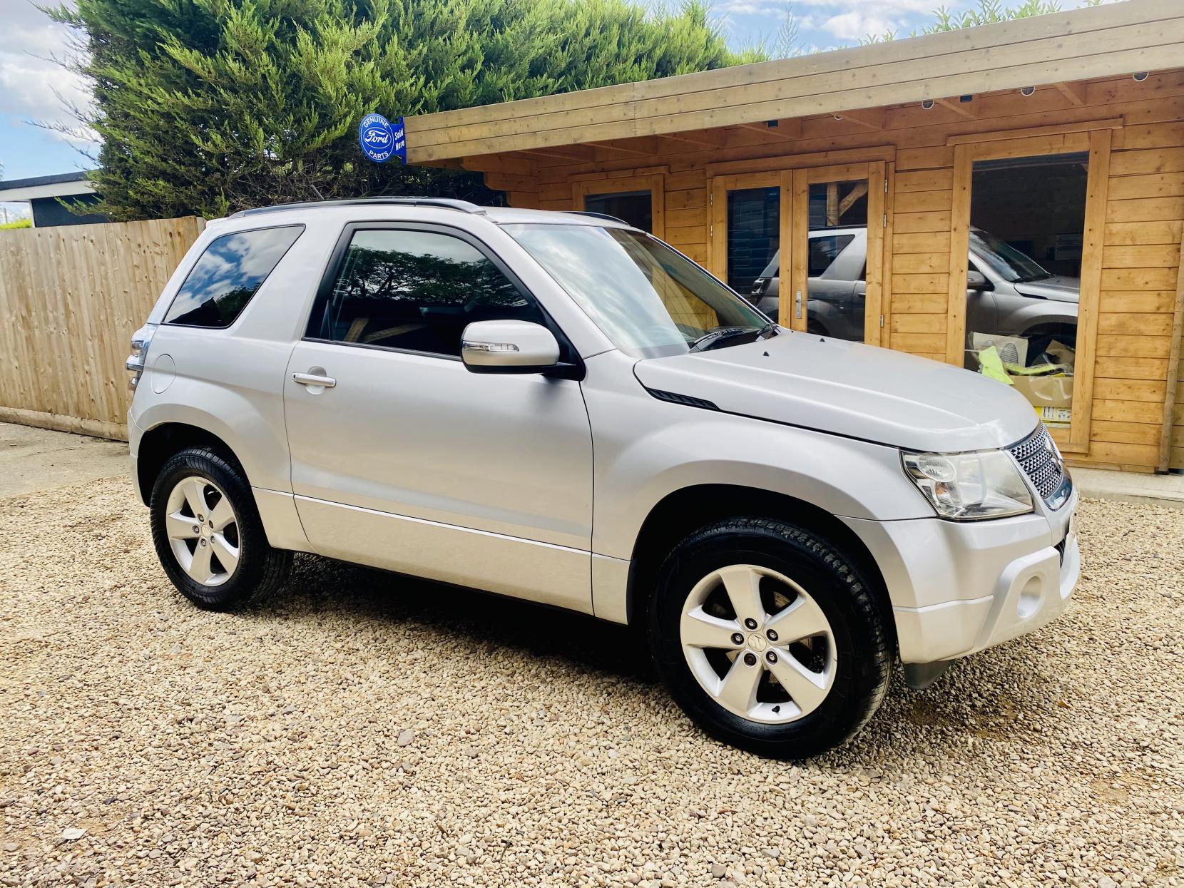 2011 SUZUKI GRAND VITARA for sale