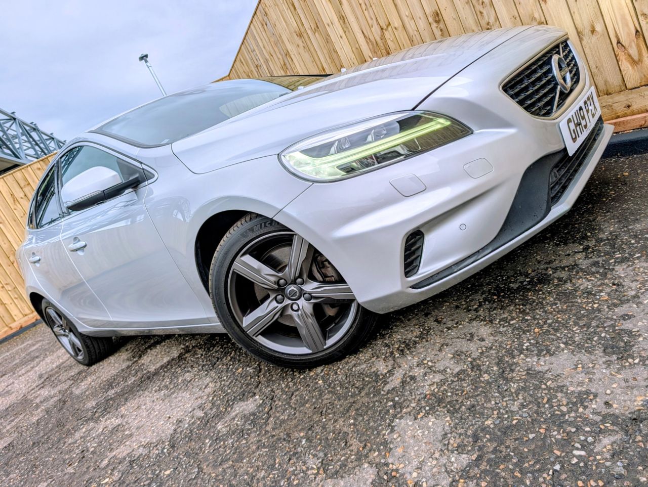 2019 VOLVO V40 for sale
