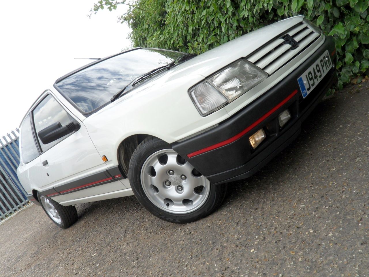 1991 PEUGEOT 309 for sale
