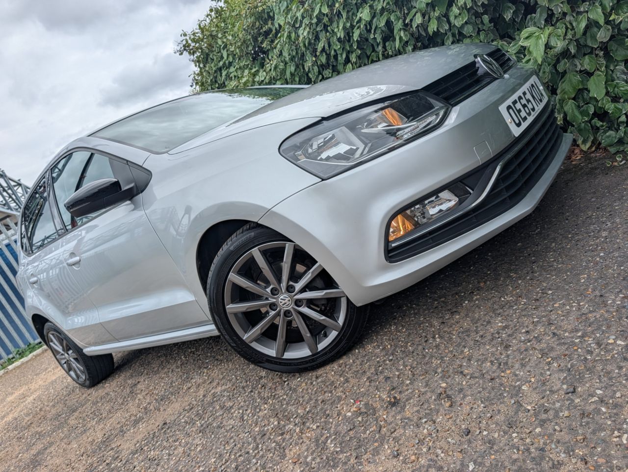 2015 VOLKSWAGEN POLO for sale