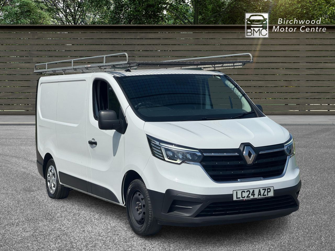 2024 RENAULT TRAFIC for sale