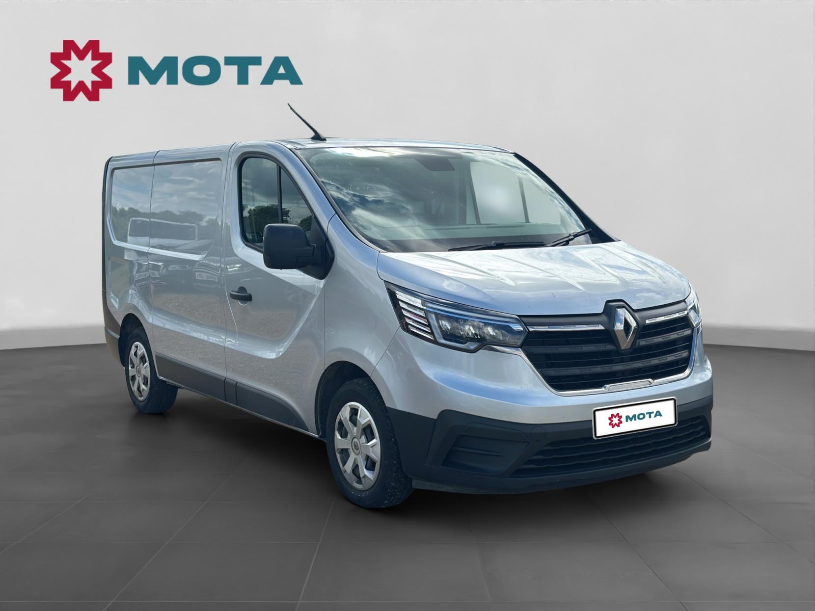 2023 RENAULT TRAFIC for sale