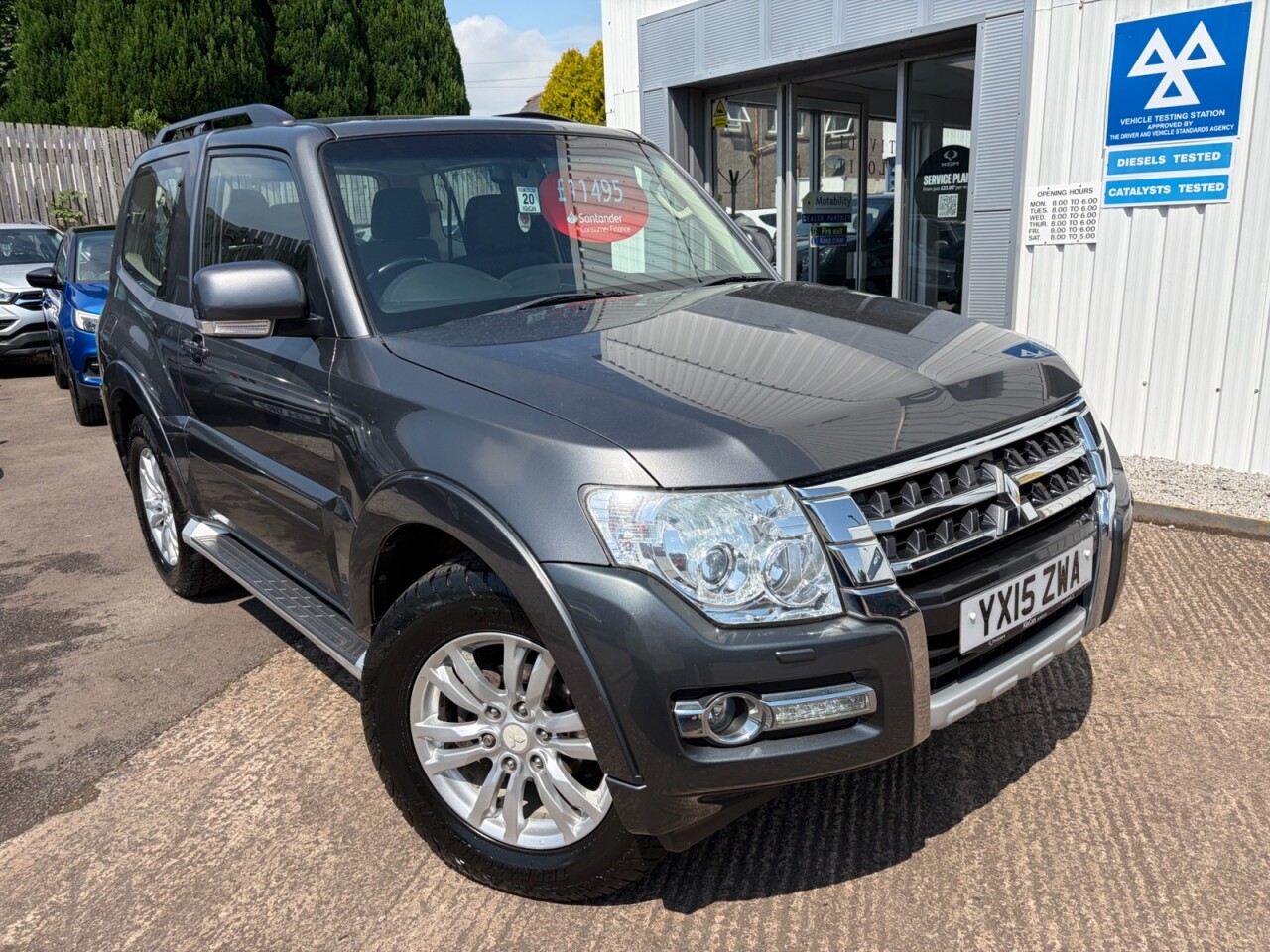 2015 MITSUBISHI SHOGUN for sale