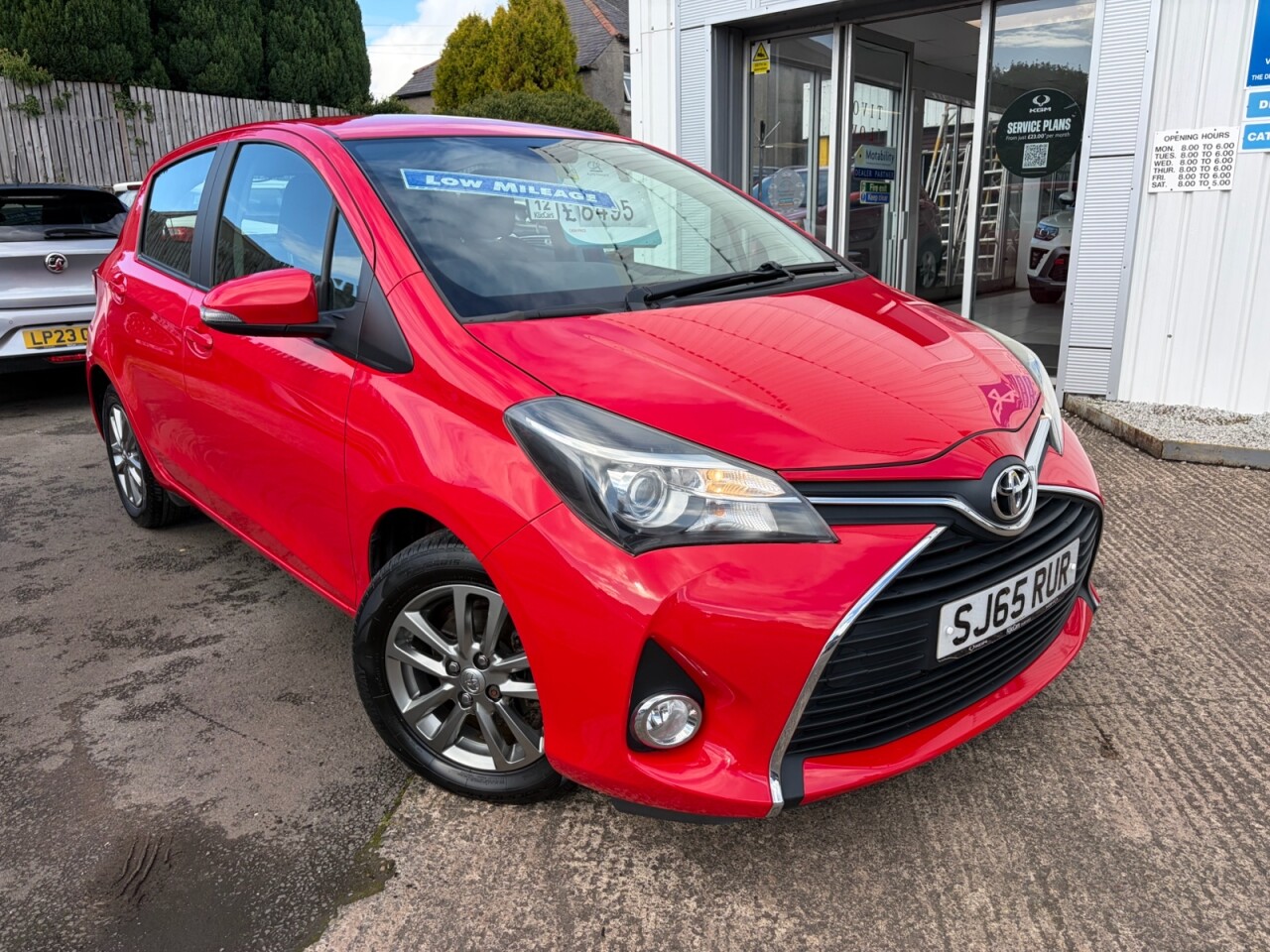 2015 TOYOTA YARIS for sale