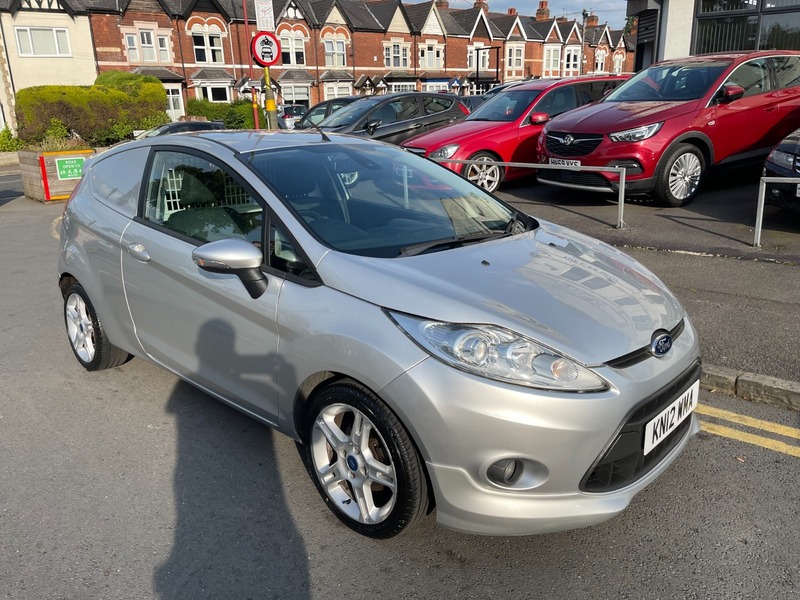 2012 FORD FIESTA for sale