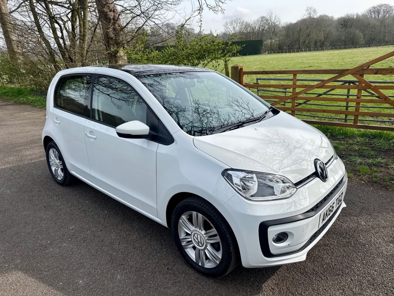 2016 VOLKSWAGEN UP! for sale