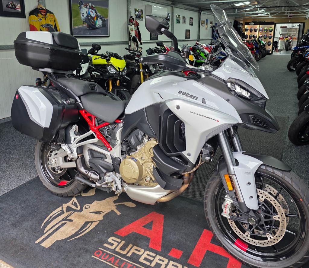 2024 DUCATI MULTISTRADA V4 S for sale