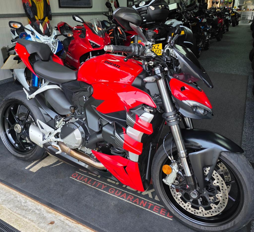 2022 DUCATI STREETFIGHTER V2 for sale