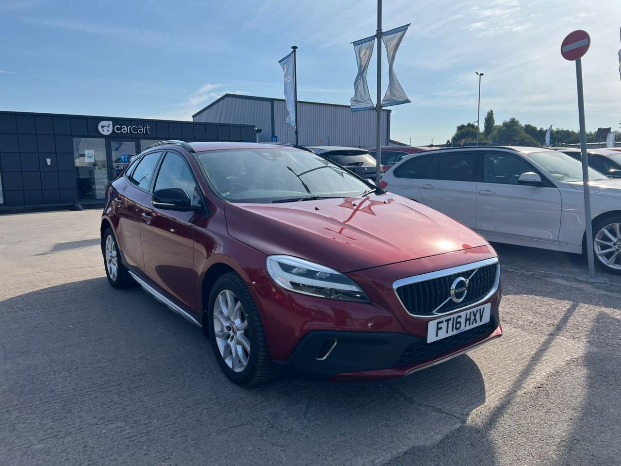 2016 VOLVO V40 CROSS COUNTRY for sale