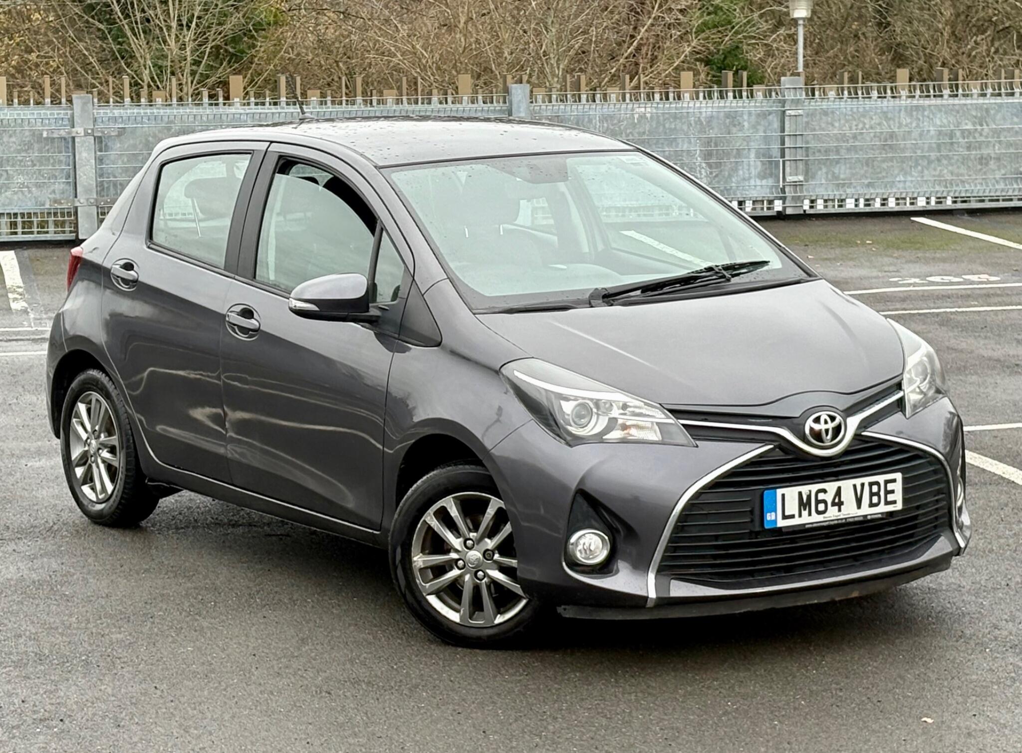 2014 TOYOTA YARIS for sale